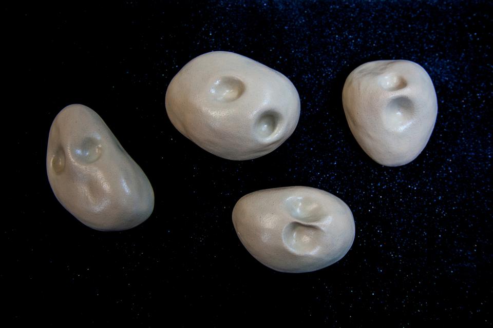 7 Kniffe // 7 pinches,7 Unikate  alle ca. zwischen 8-12 cm lang, 5-7 cm breit, 5-8 cm hoch