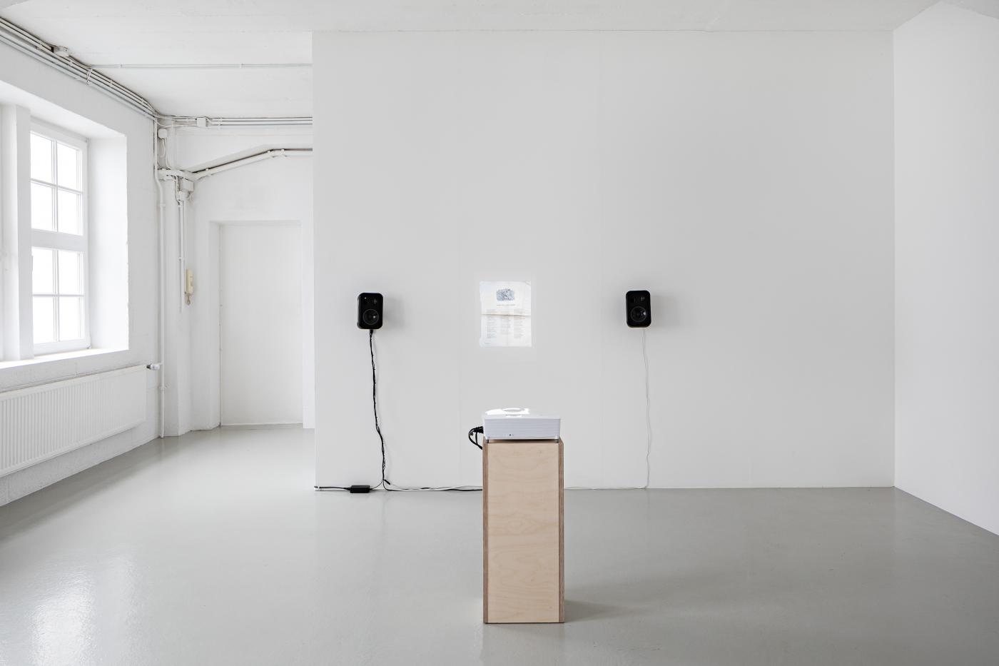 13 KHB HP Knes Hannah Arendts Library install