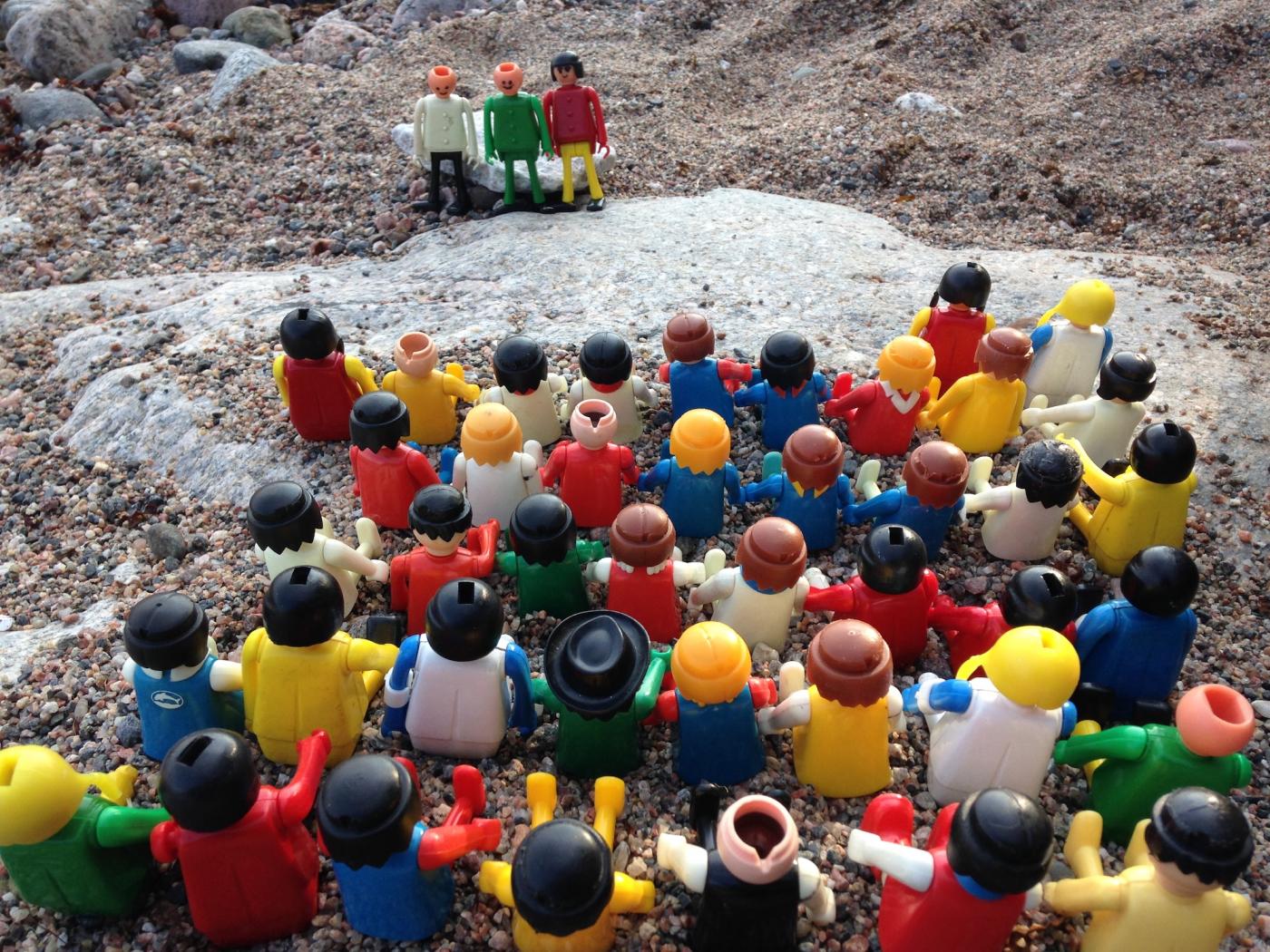 4 Nina Katchadourian Filmstill