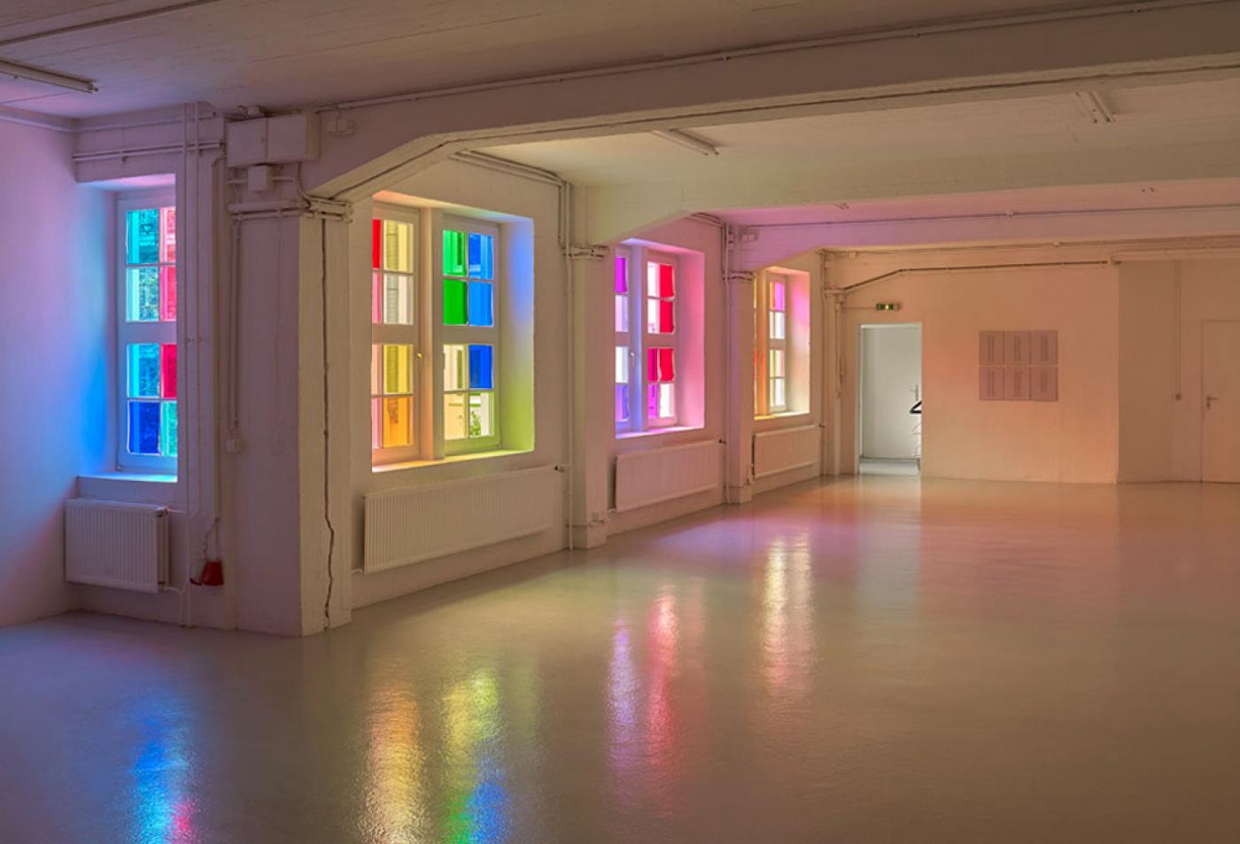 MM Kuenstlerhaus am Deich Honda Sculptures 125935 Session 1