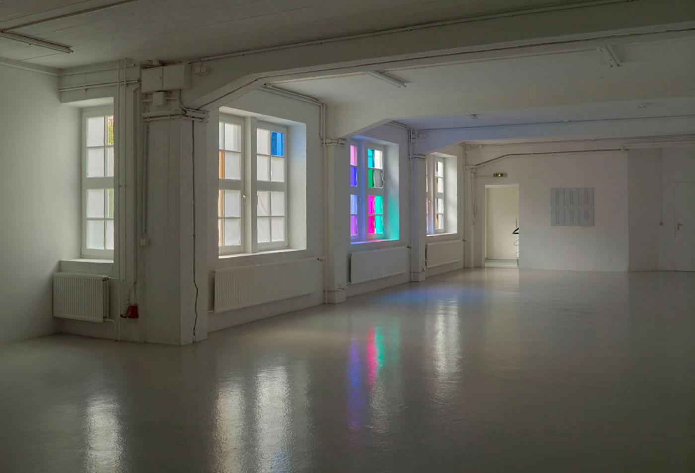 MM Kuenstlerhaus am Deich Honda Sculptures 126627 Session 4