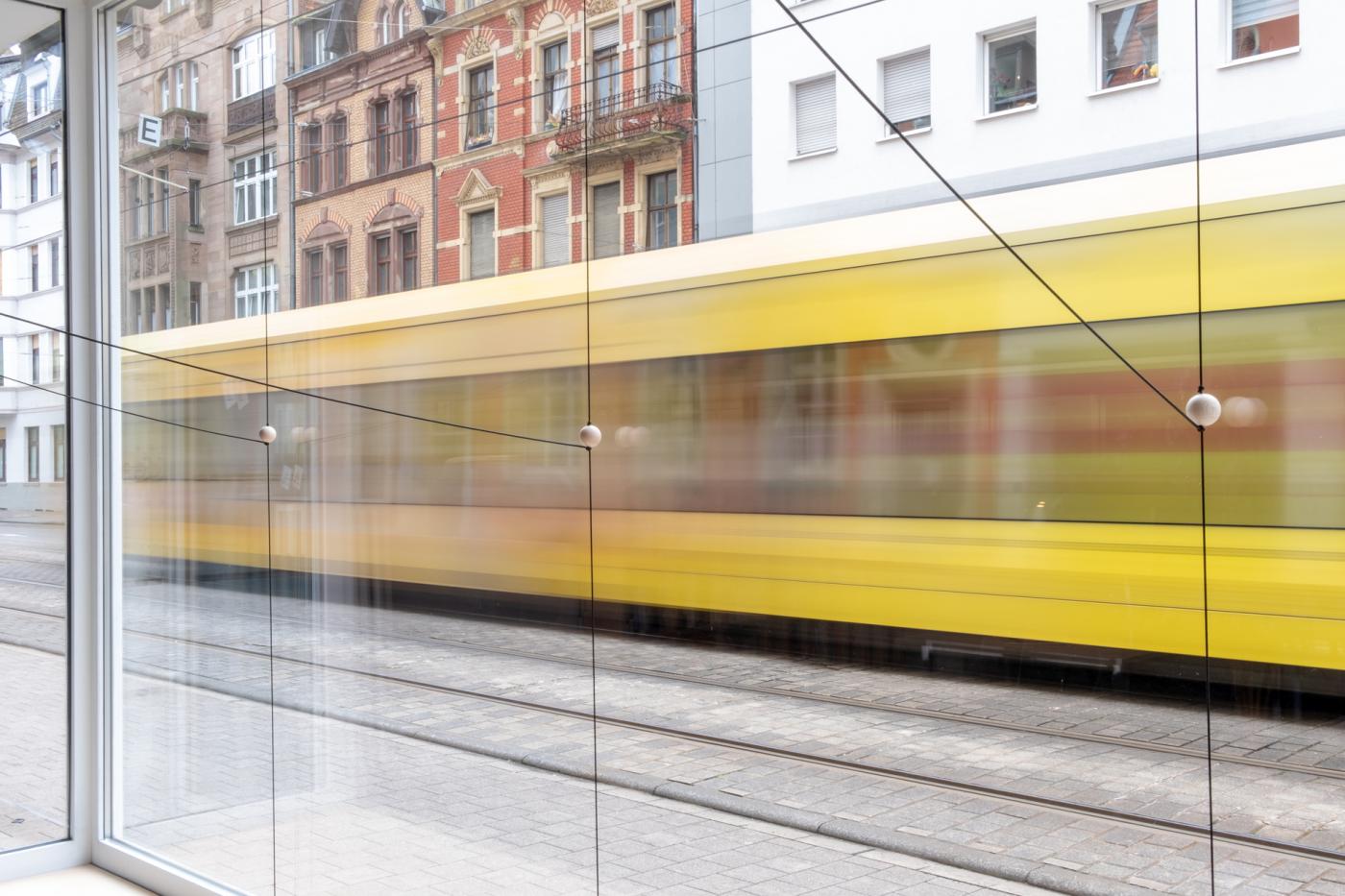 PeterStrickmann To Do To Ear Installation2019 MMM Saarbrucken Foto Martha Beyer