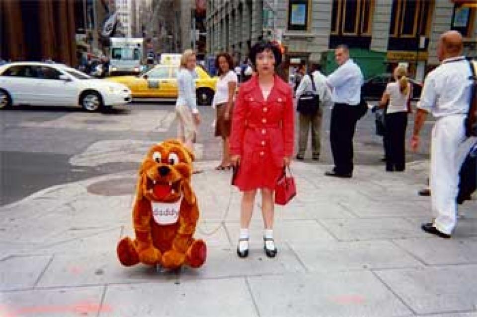 You're Welcome # 03, 2005,Performance in N.Y.C. / 180 Foto-Unikate,20 x 30 cm