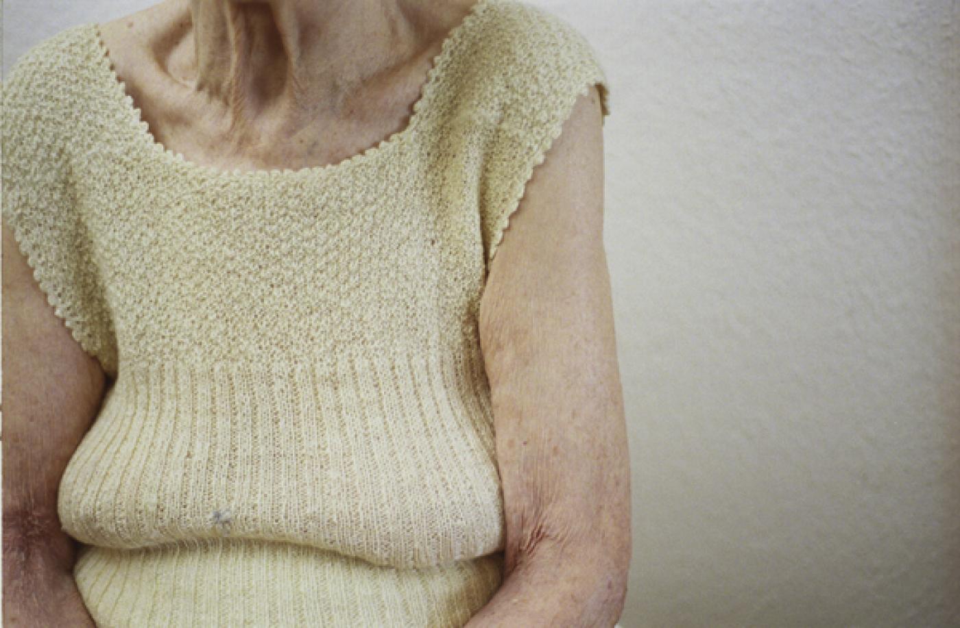 04 Strickunterhemdlinkeecke 600